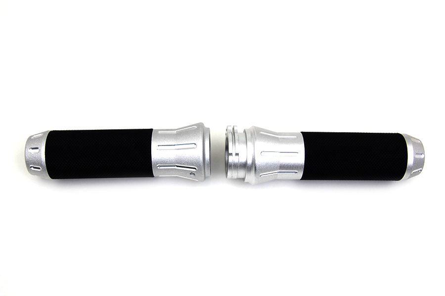 Black Grip Set with Chrome End Caps for FXD 1982-2015
