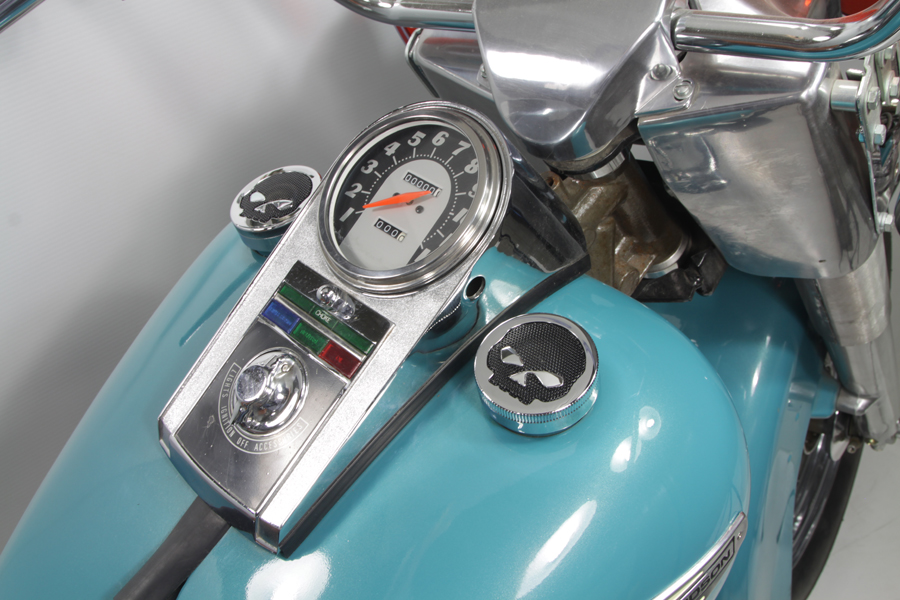 FL 1965-1983 Skull Style Vented and Non-Vented Gas Cap Set