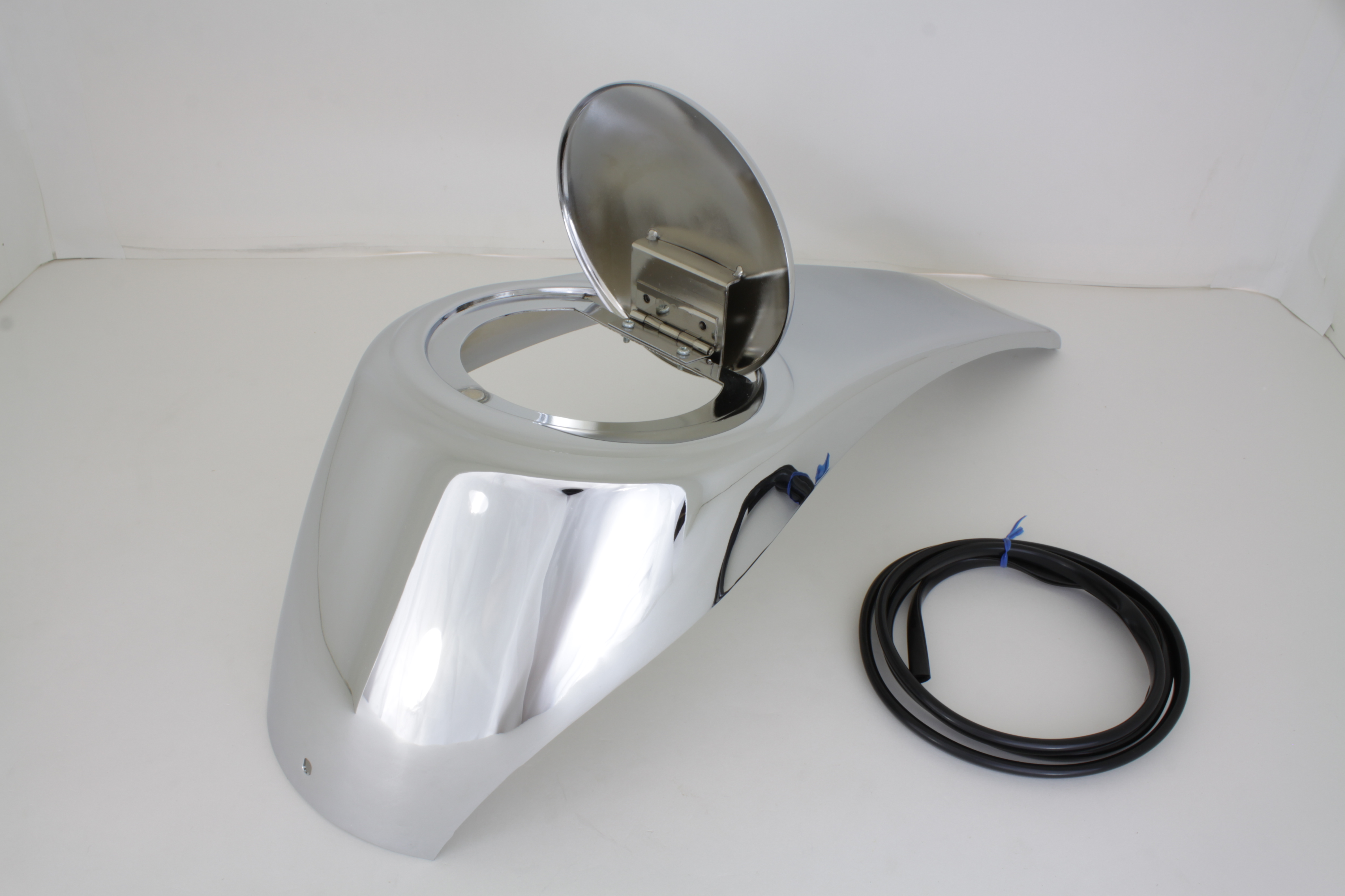 Chrome FLT 2003-2007 Touring Dash Cover